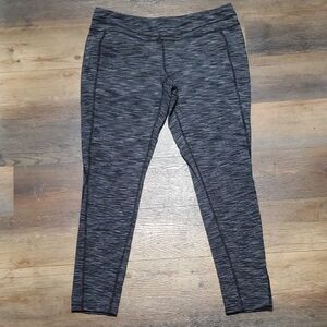 Lucy Black And Grey Leggings Sleek and Versatile